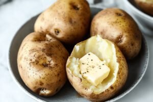 Easy Instant Pot Baked Potato Recipe